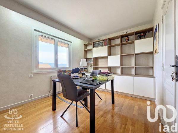 Maison 7 pièces de 194 m² à Salaise-sur-Sanne (38150)