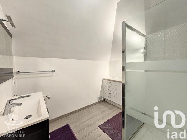 Maison 7 pièces de 194 m² à Salaise-sur-Sanne (38150)