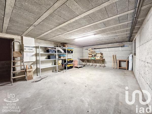 Maison 7 pièces de 194 m² à Salaise-sur-Sanne (38150)