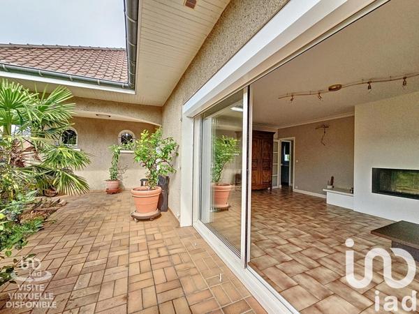 Maison 7 pièces de 194 m² à Salaise-sur-Sanne (38150)