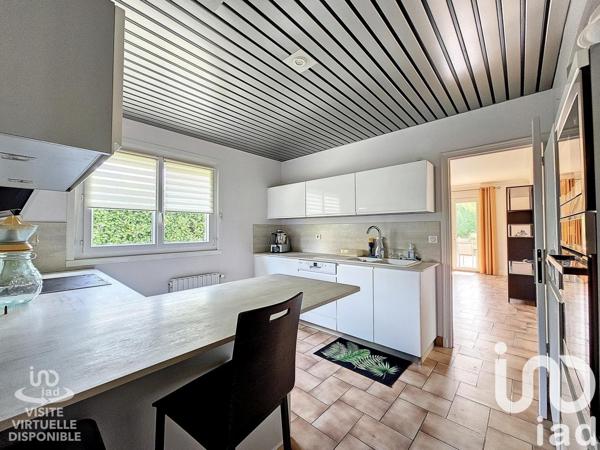 Maison 7 pièces de 194 m² à Salaise-sur-Sanne (38150)