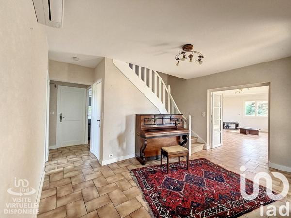 Maison 7 pièces de 194 m² à Salaise-sur-Sanne (38150)