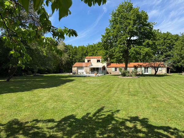 En EXCLUSIVITE chez Vivre Ici FROSSAY Immobilier