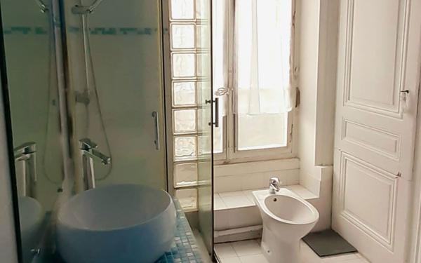 Appartement à vendre    3 pièces • 60 m2 Lyon 3