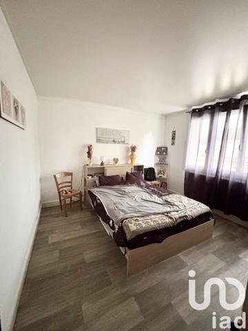 Maison à vendre 11 pièces 279 m² Montholon