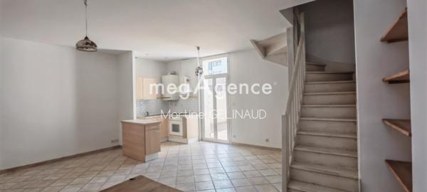 Maison à SAINTES, 17100 - 4 pièces 88m²