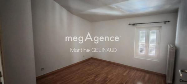 Maison à SAINTES, 17100 - 4 pièces 88m²