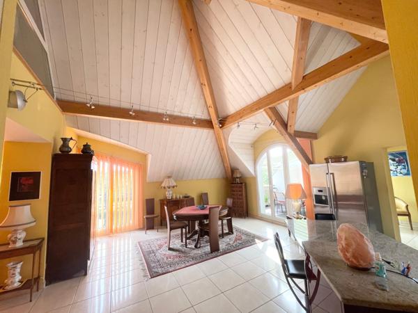 Duplex 6 pièce(s) 3 chambre(s) 147 m²