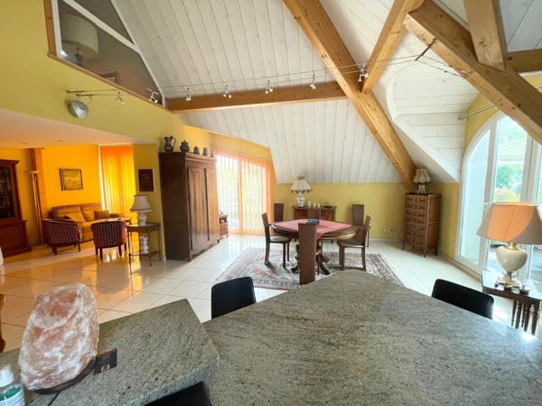 Duplex 6 pièce(s) 3 chambre(s) 147 m²