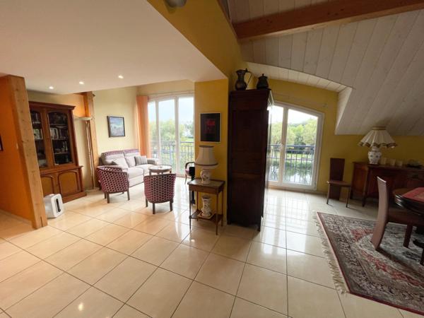 Duplex 6 pièce(s) 3 chambre(s) 147 m²