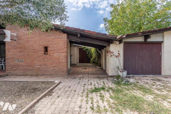 RARE AU COEUR de QUINT-FONSEGRIVES - MAISON T5 de 140 m2 avec GARAGE et TERRAIN de 672 m2