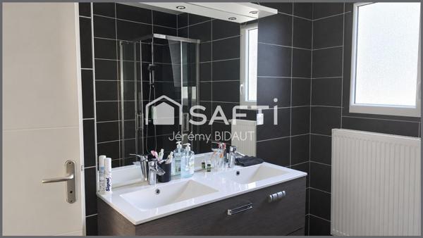 Maison de plain-pied avec vue dégagée et terrain de 1 003 m²