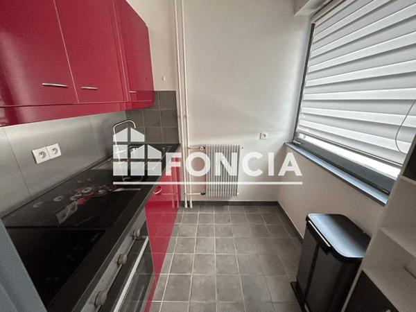 Location Studio 30 m² - 58 ROUTE DE LA BRIQUERIE Thionville 57100