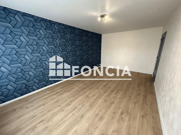 Location Studio 30 m² - 58 ROUTE DE LA BRIQUERIE Thionville 57100