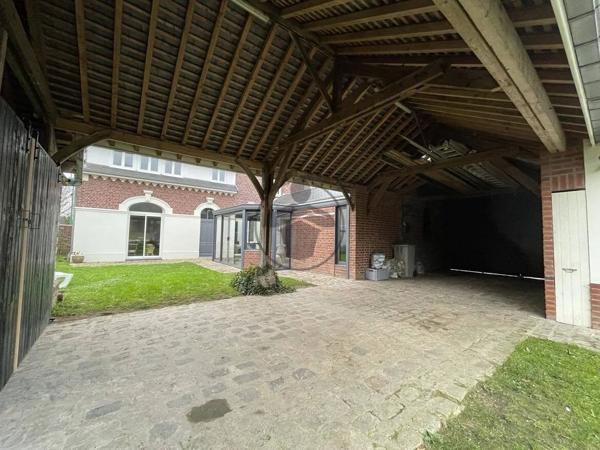 Vente Maison 8 pièces 229 m2 à Roisel