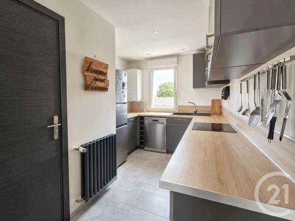 Appartement à vendre  3 pièces - 61 m 2   LES SORINIERES  - 44