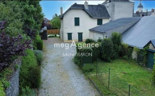 Maison à SEGRE, 49500 - 7 pièces 130m²