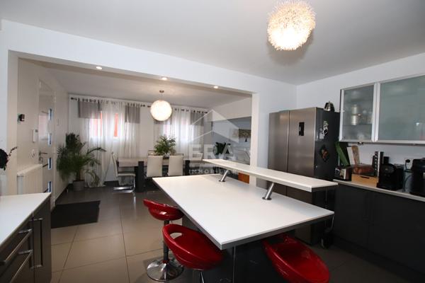 Maison Villiers Sur Marne 6 pièce(s) 139 m2