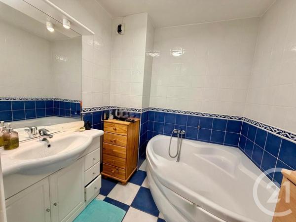 Appartement F4 à vendre  5 pièces - 100 m2 ST ETIENNE - 42