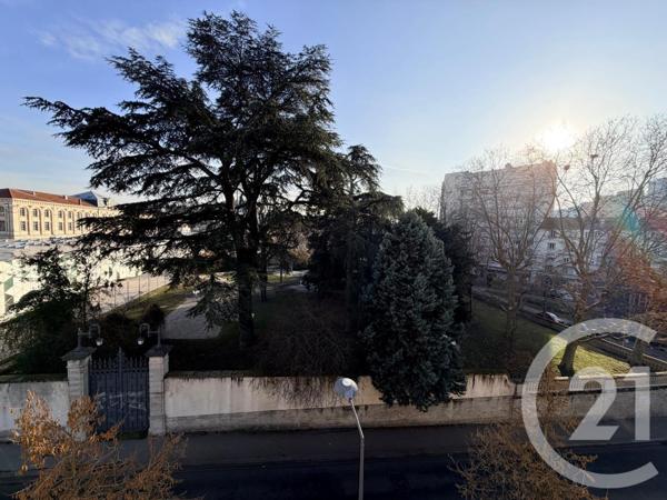 Appartement F4 à vendre  5 pièces - 100 m2 ST ETIENNE - 42