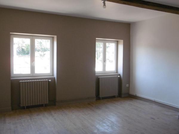 Appartement · Location Tarare (69170) 2 pièces · 62m²
