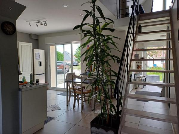 ENSEMBLE IMMOBILIER MAISON + TERRAINS CONSTRUCTIBLES