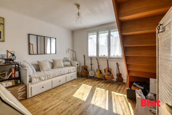 Maison 6 pièce(s)