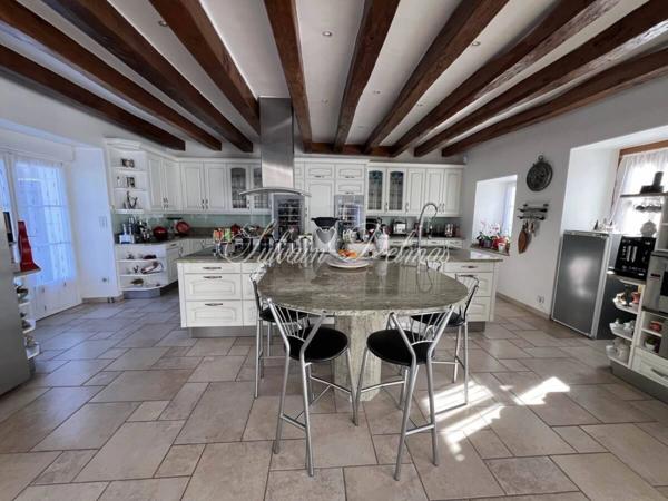 Maison à vendre 7 pièces proche de BLERE (37)