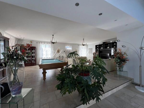 Maison à vendre 7 pièces proche de BLERE (37)