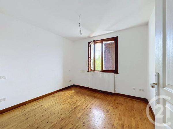 Maison à vendre  4 pièces - 100 m 2   DECINES CHARPIEU  - 69