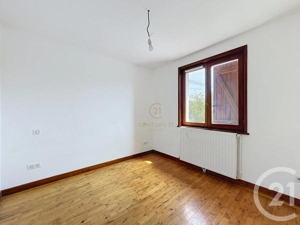 Maison à vendre  4 pièces - 100 m 2   DECINES CHARPIEU  - 69