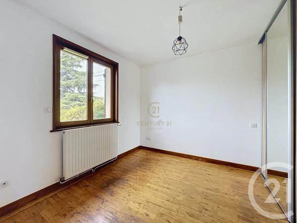Maison à vendre  4 pièces - 100 m 2   DECINES CHARPIEU  - 69