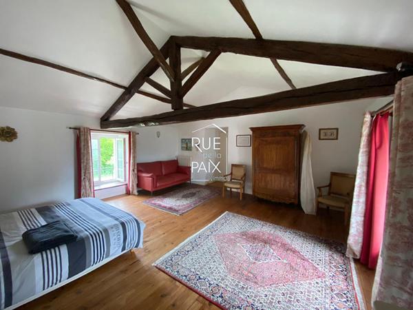 86170 CISSE Maison Cisse 8 pièce(s) 235 m2