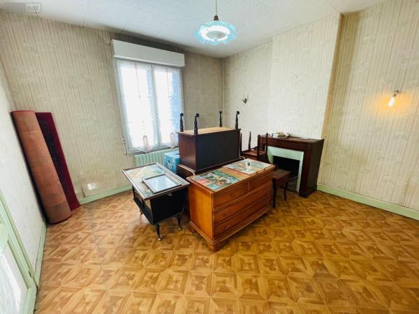 Maison à vendre à Alençon dans l'Orne (61000), ref : 61001-1064536 Montsort