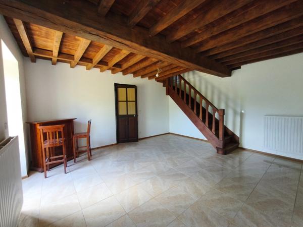 Maison à vendre 9 pièces 282 m² salon, séjour, 4 chambres, jardin, garage. 20 min Montluçon (03) 3h30 Paris