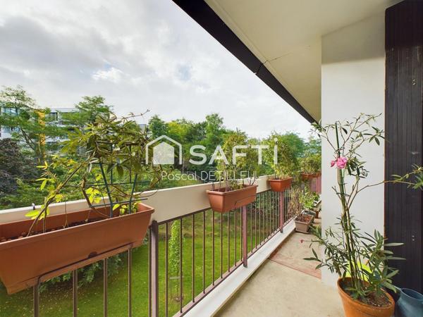 GARCHES - Buzenval appartement 5 pièces 98m2 - Dernier étage