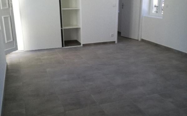 Appartement à louer    2 pièces • 41,89 m2 Nîmes