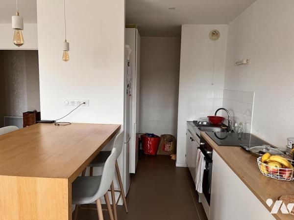 Special investisseur . Appartement de type 3 avec deux terrasses et un balcon. 