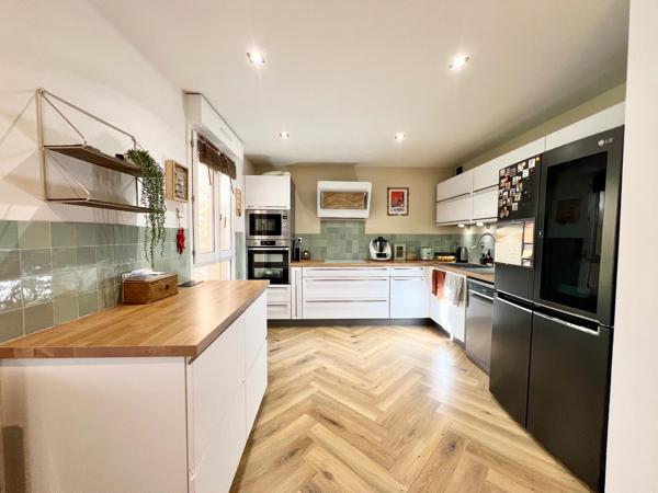 Cap Brun - Appartement T4 80m2 avec terrasses et garage