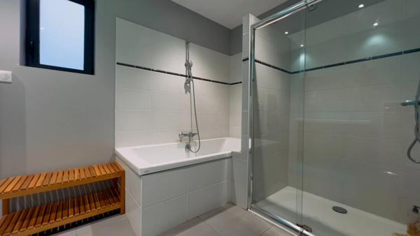 Département du Finistère (29) - Quimper - Quartier du Braden – Maison de type 7 de 176 m² habitables - Double garage - Terrain de 260 m².