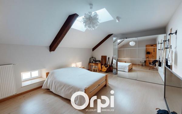 Maison à vendre    5 pièces • 157 m2 Mont-Saint-Martin