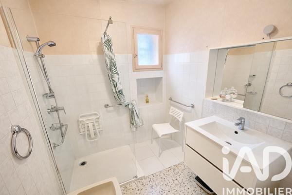 Maison à vendre 6 pièces 111 m² Baixas