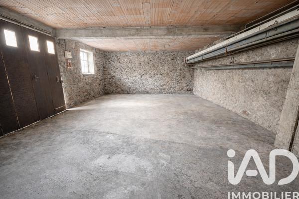 Maison à vendre 6 pièces 111 m² Baixas