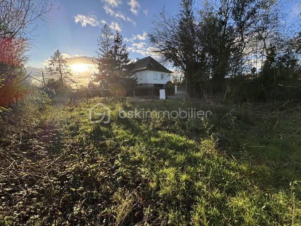 Terrain de 1 480 m²