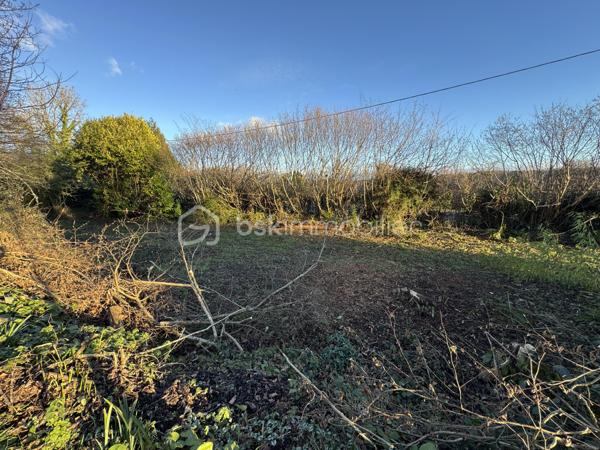 Terrain de 1 480 m²