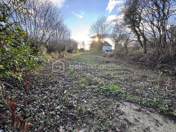 Terrain de 1 480 m²
