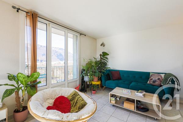 Appartement F3 à vendre  3 pièces - 71 m2 GRENOBLE - 38