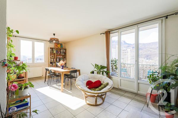 Appartement F3 à vendre  3 pièces - 71 m2 GRENOBLE - 38