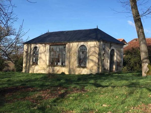 MAISON DE MAÃŽTRE AVEC SES DÉPENDANCES  SUR 30HA 95a 85ca