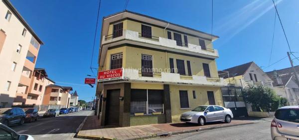 Vente Immeuble 29 pièces 650 m2 à Lourdes